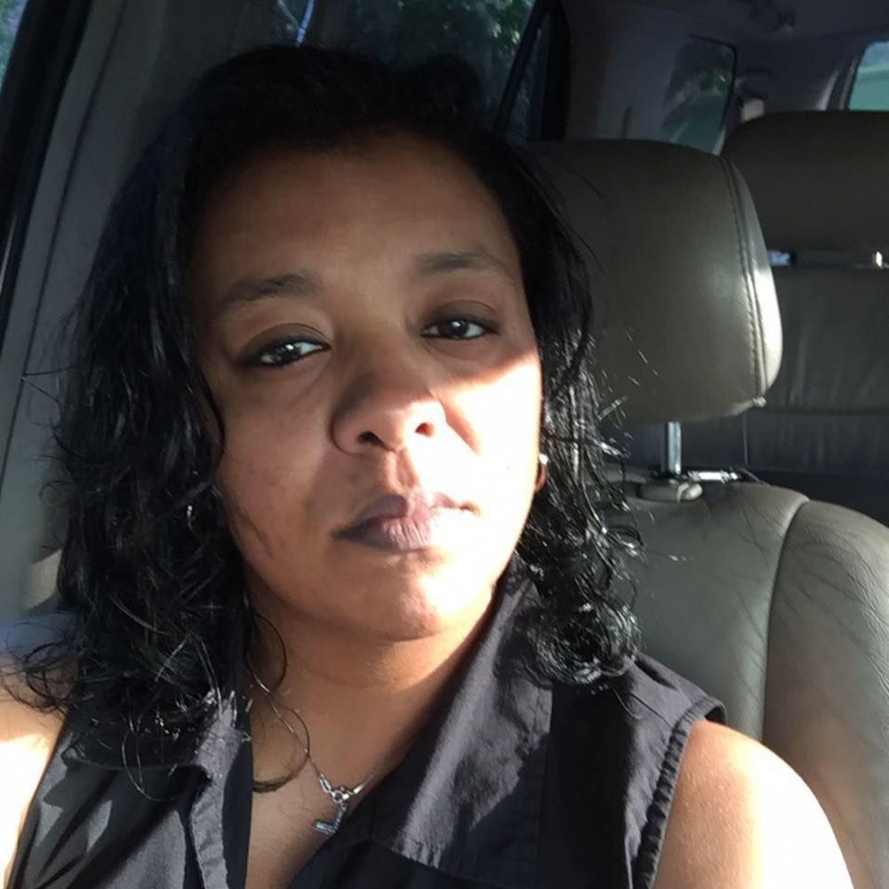 Meet your Posher, Courtney